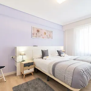 Zurriola - Beachside Comfort San Sebastián